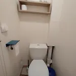 Maison De Pecheur En Bord De *