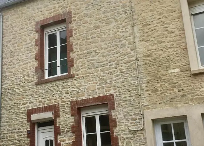 Maison De Pecheur En Bord De * Grandcamp-Maisy