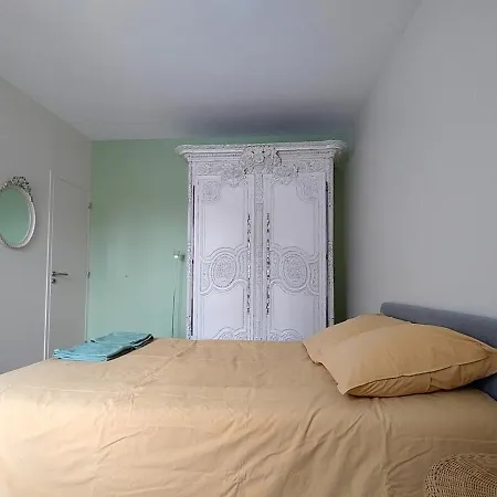 Holiday home Maison De Pecheur En Bord De Grandcamp-Maisy